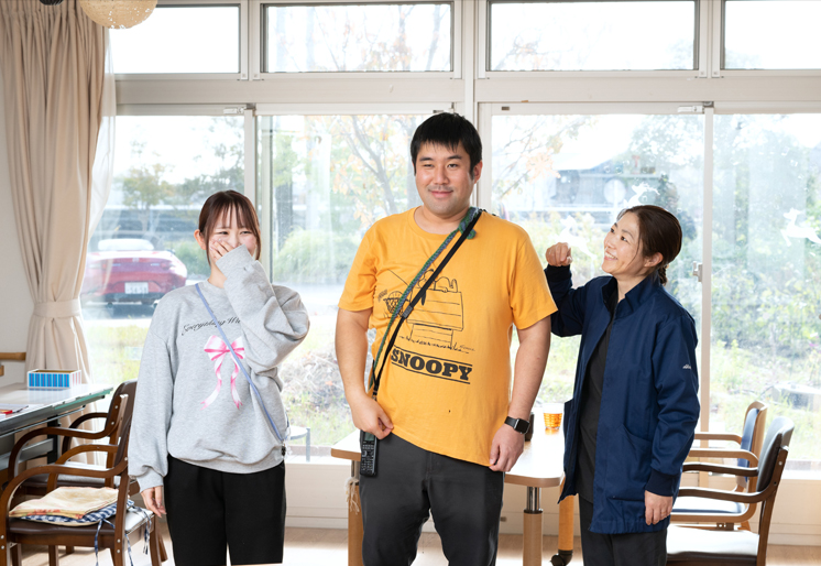 笑顔のスタッフ