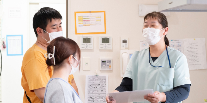 ショートステイ 介護職